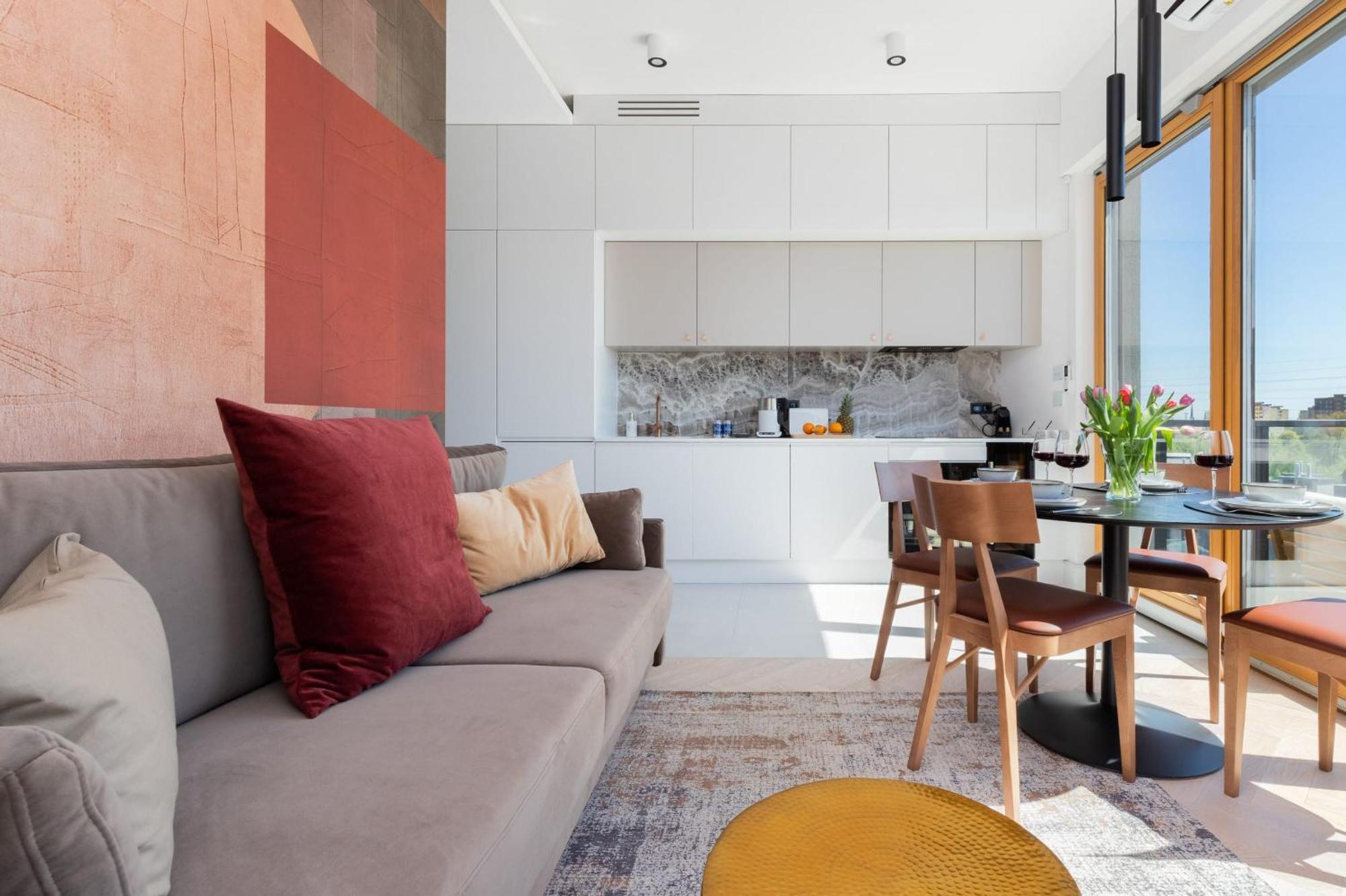 The Motlavian By Renters Prestige * Danzig